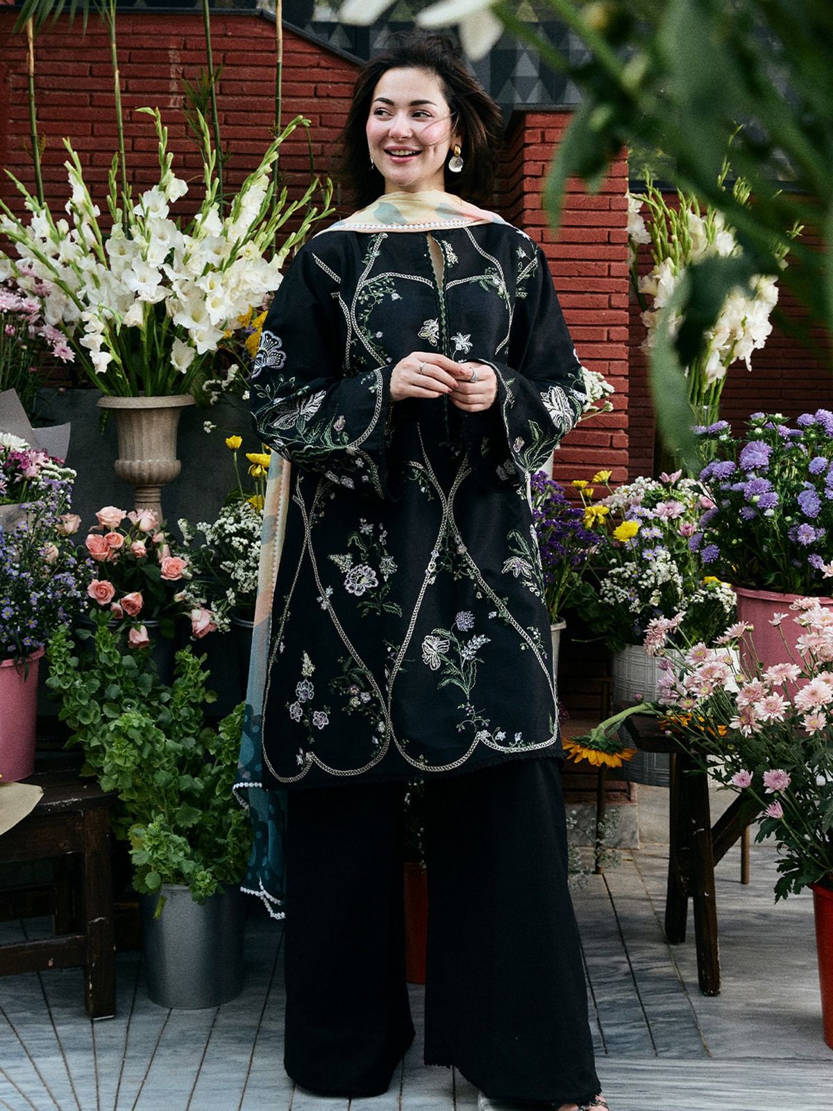 PARTY WEAR EMBROIDERED DHANAK