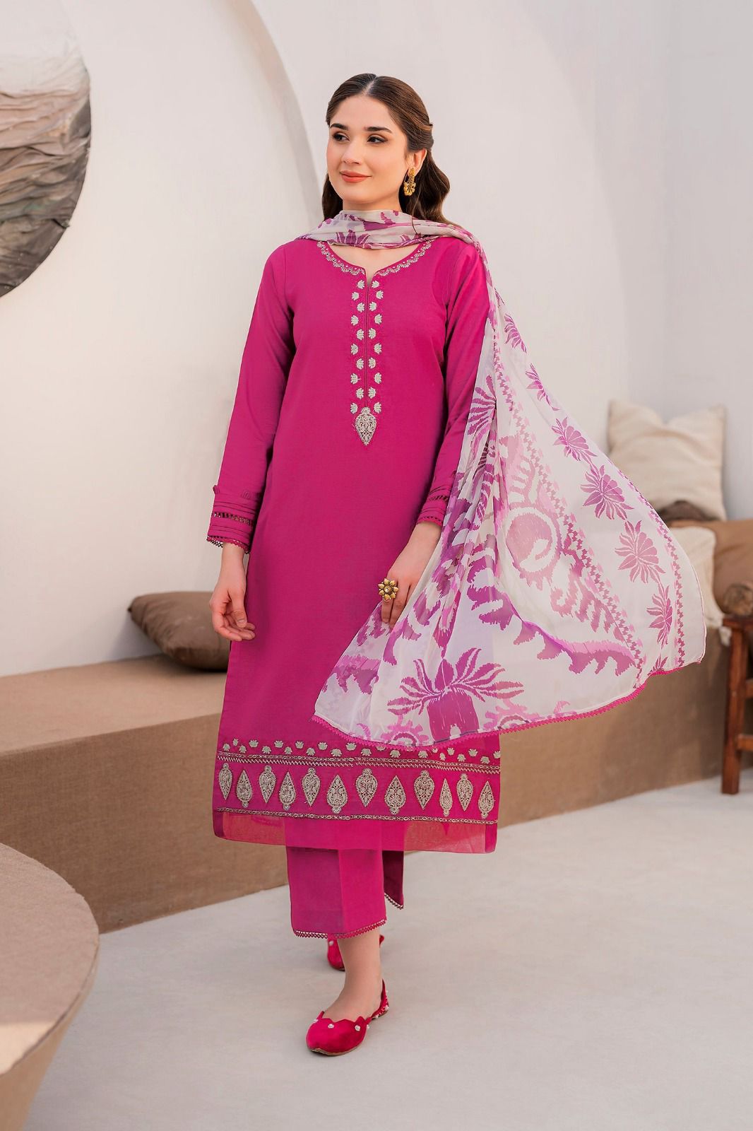 PARTY WEAR EMBROIDERED DHANAK